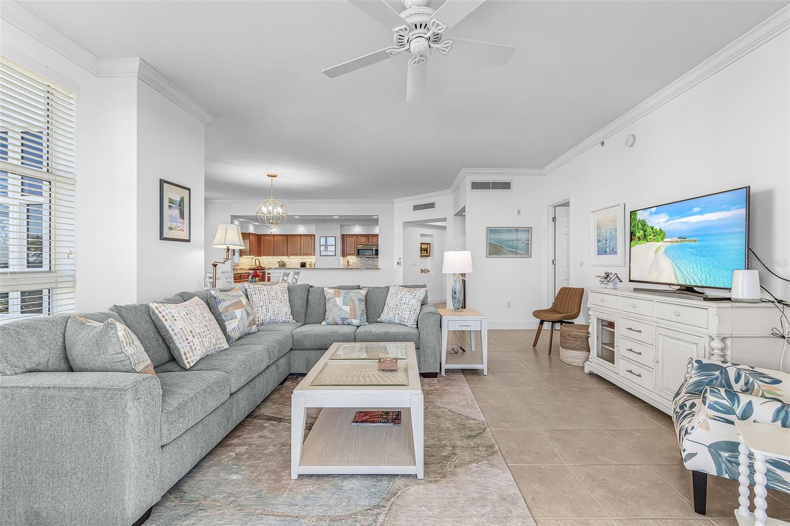 GRANDE ISLE TWRS I & II PH II - Residential