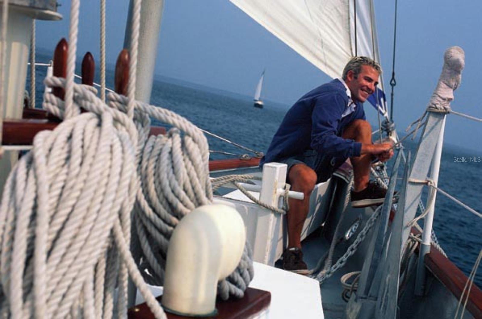 GRANDE ISLE TWRS I & II PH II - Residential