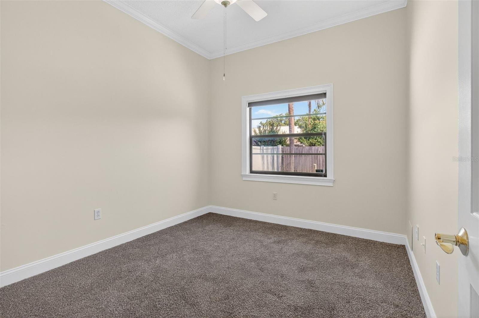 FALCON RIDGE - Residential