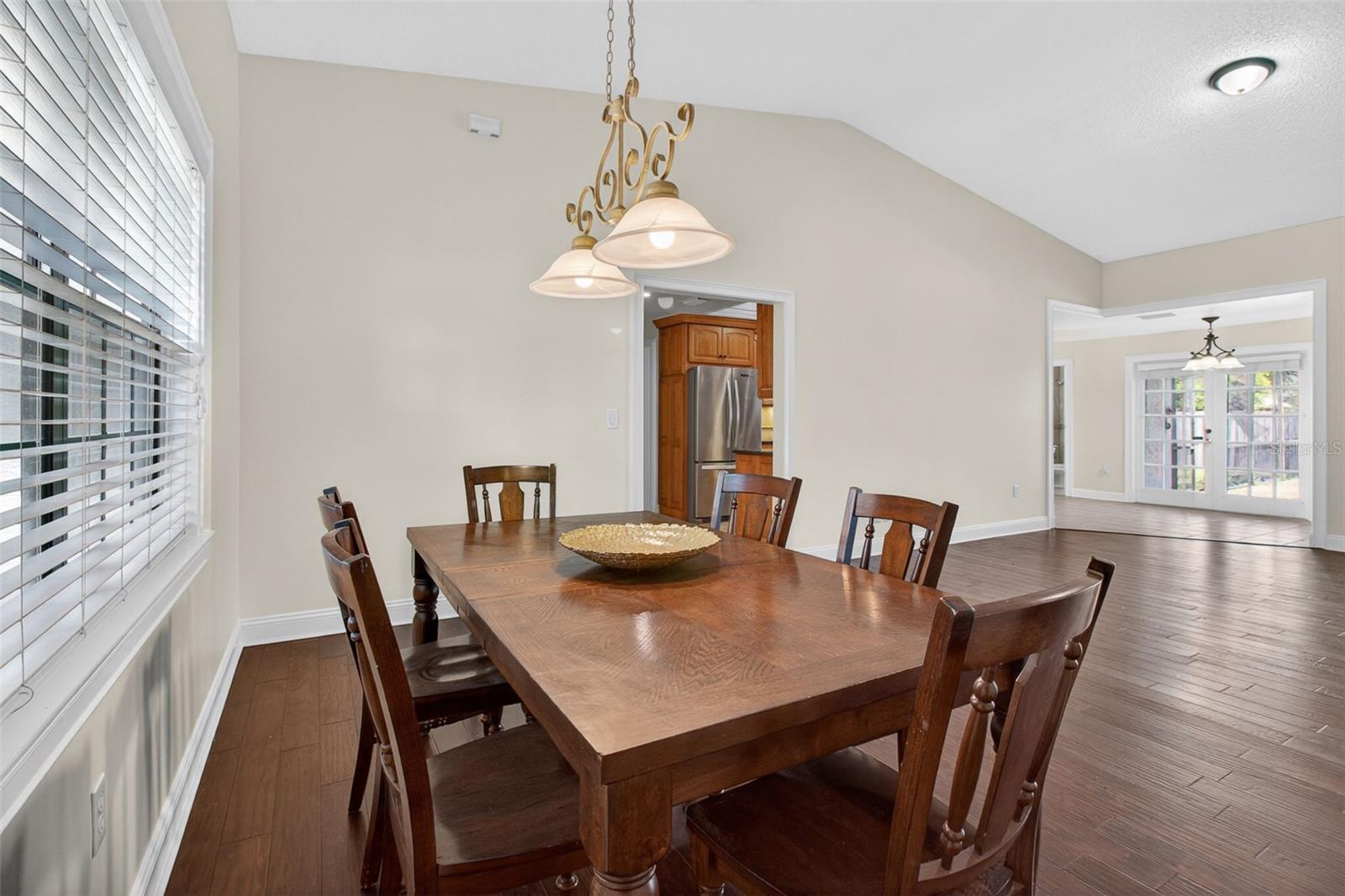 FALCON RIDGE - Residential