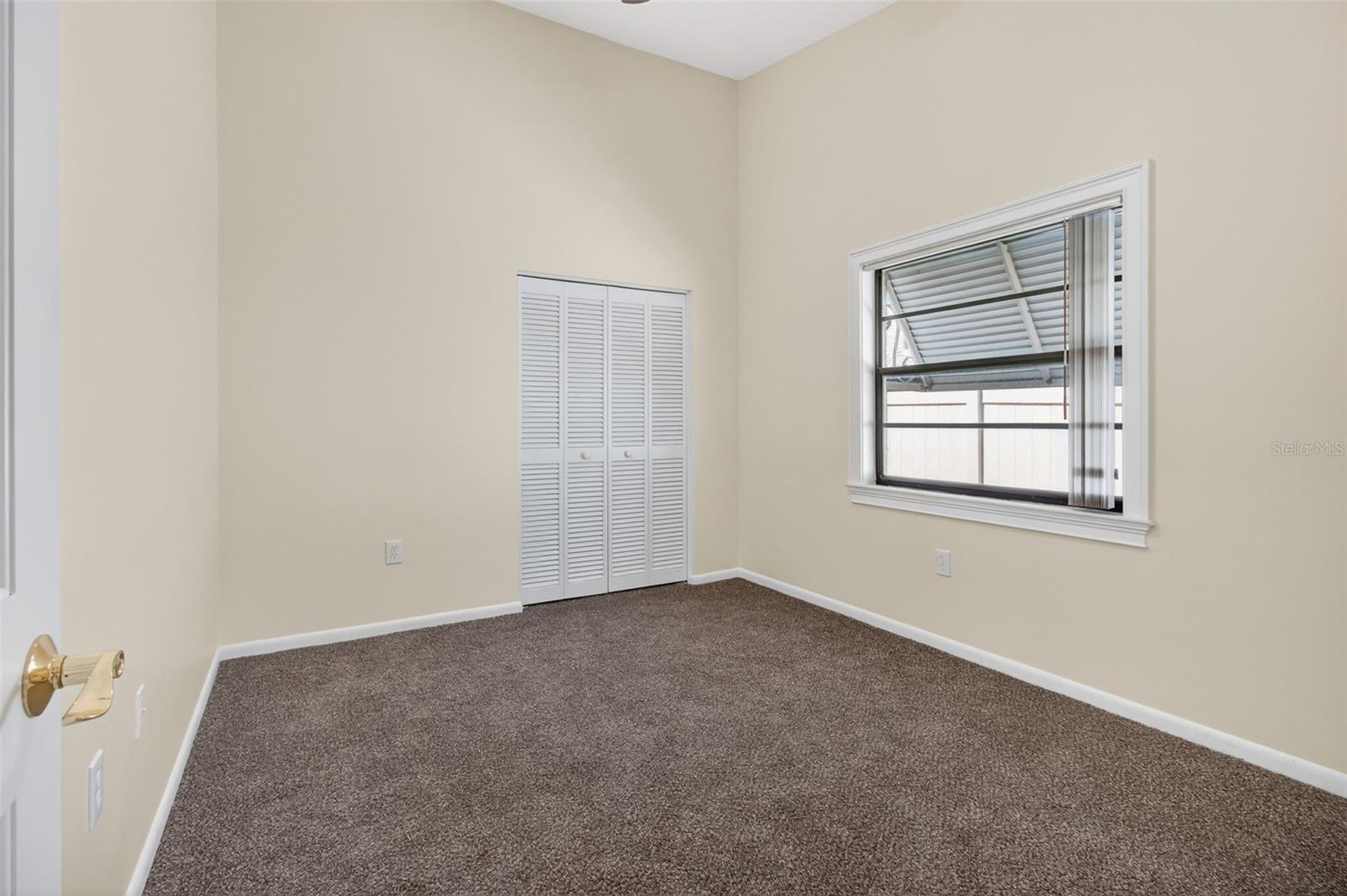 FALCON RIDGE - Residential