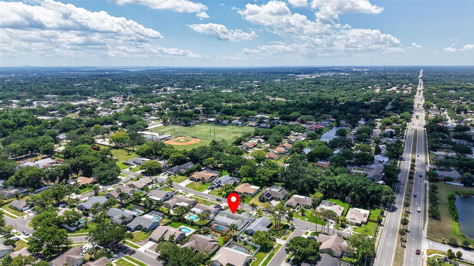 FALCON RIDGE - Residential