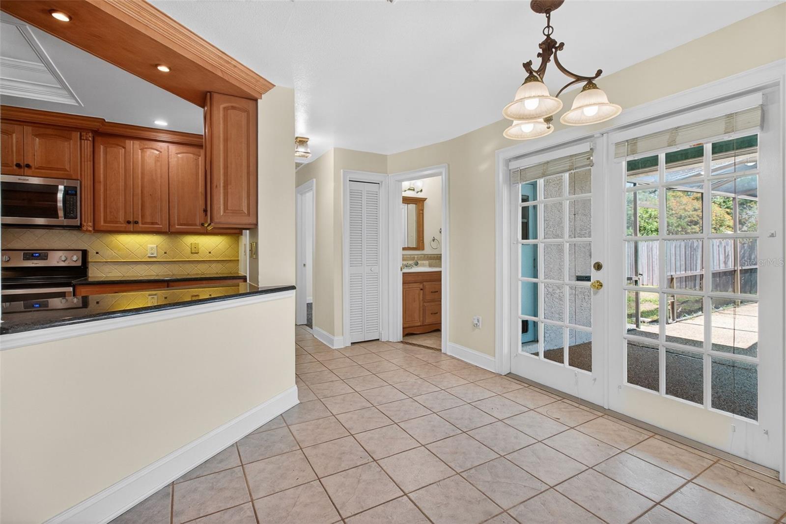 FALCON RIDGE - Residential