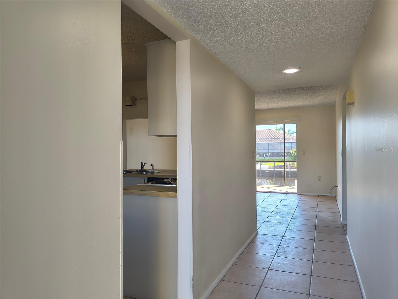 LAGOON - Residential