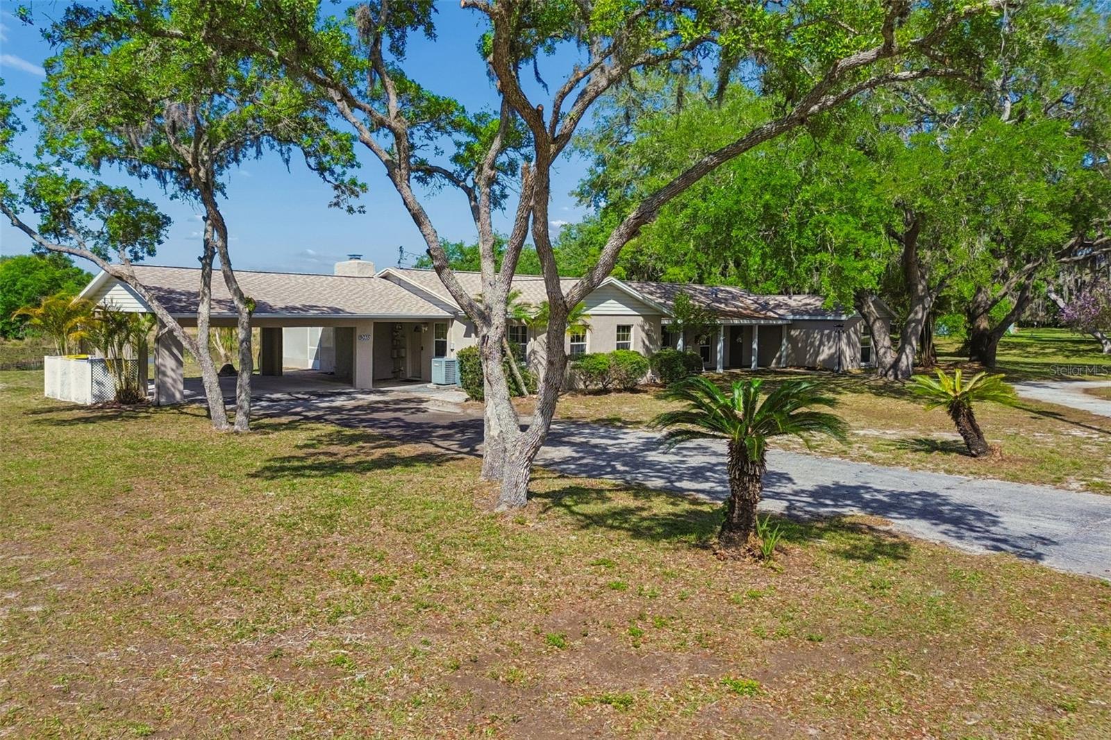 GOLDEN ACRES - Residential