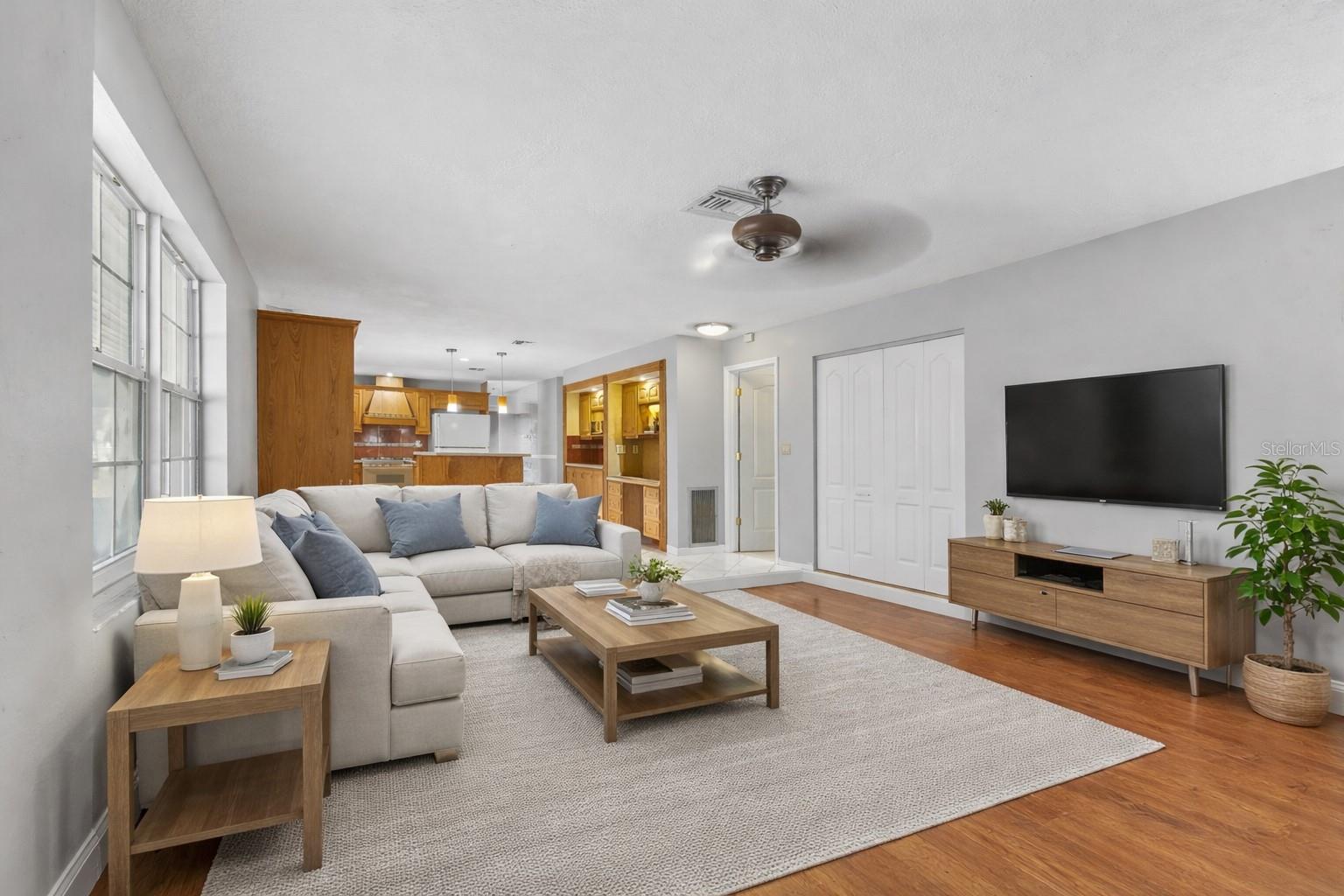 GOLDEN ACRES - Residential