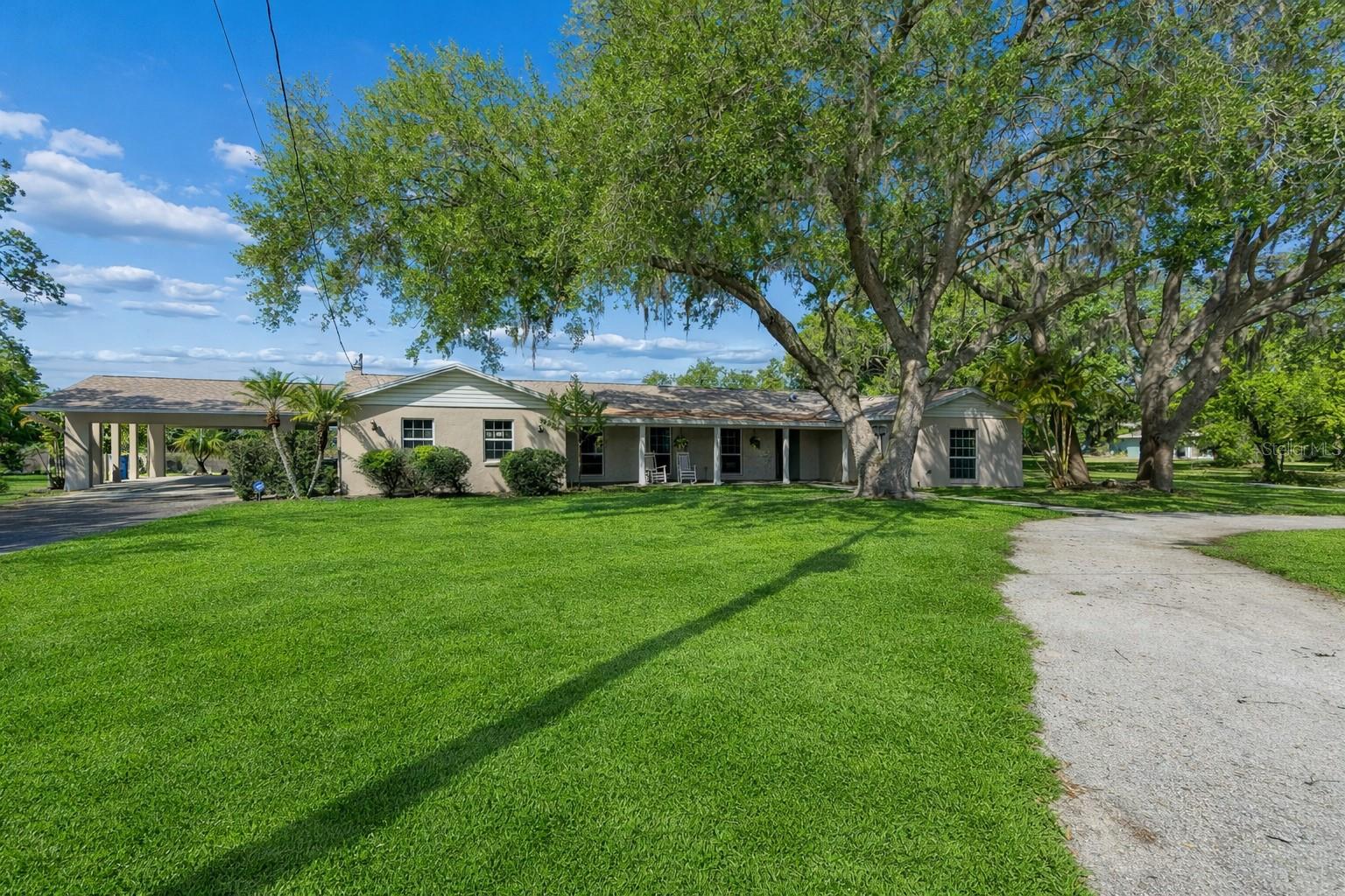 GOLDEN ACRES - Residential