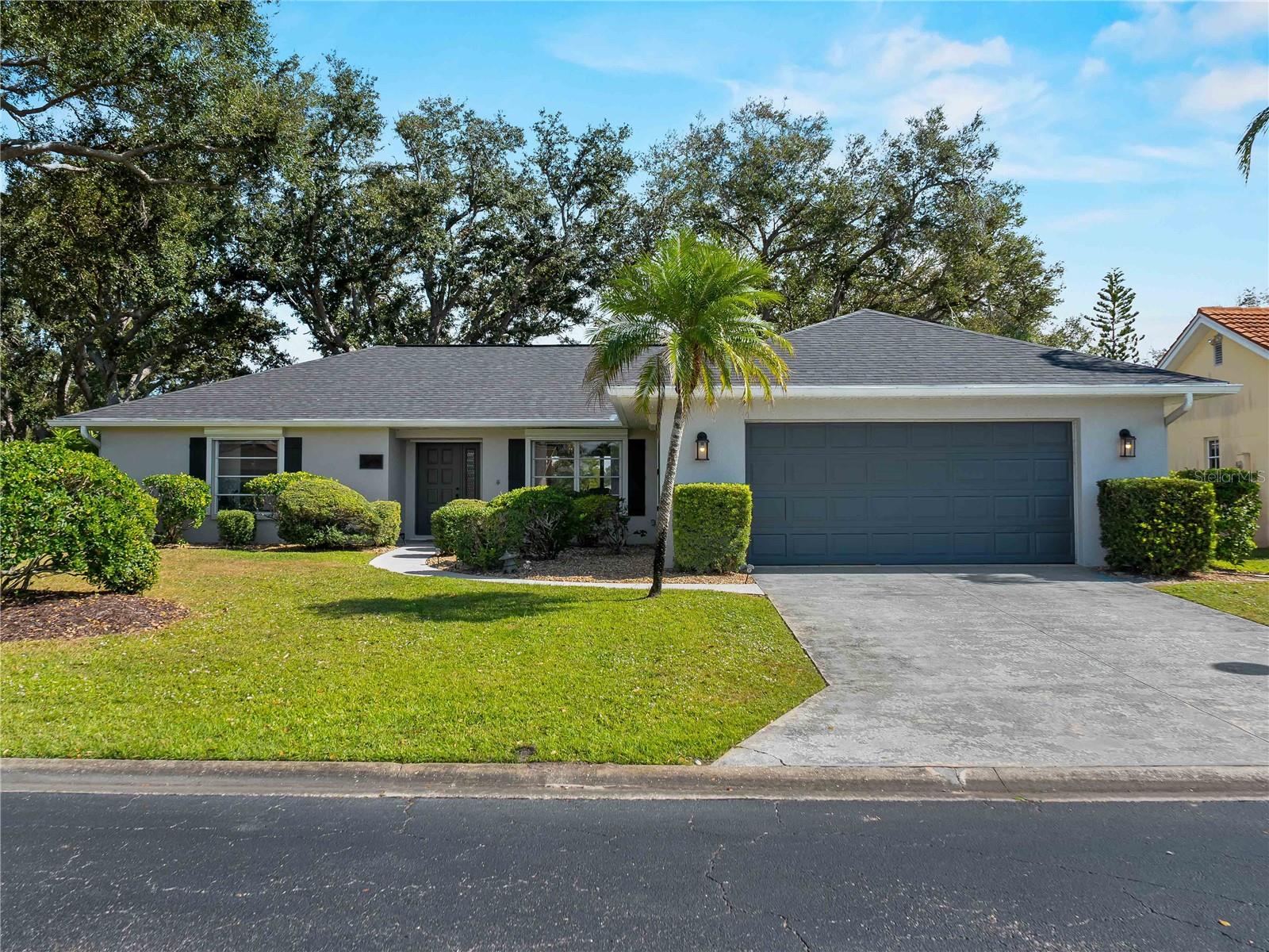 MEADOW RUN AT JACARANDA - Residential