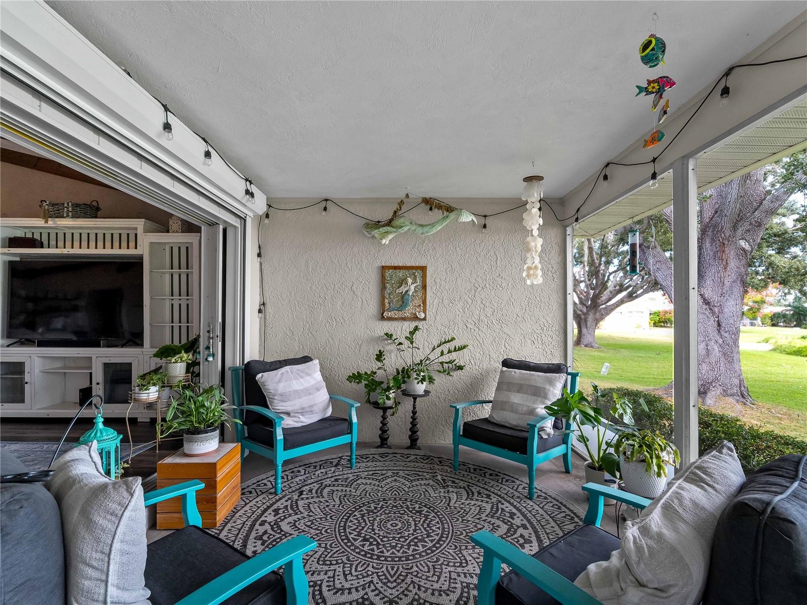 MEADOW RUN AT JACARANDA - Residential