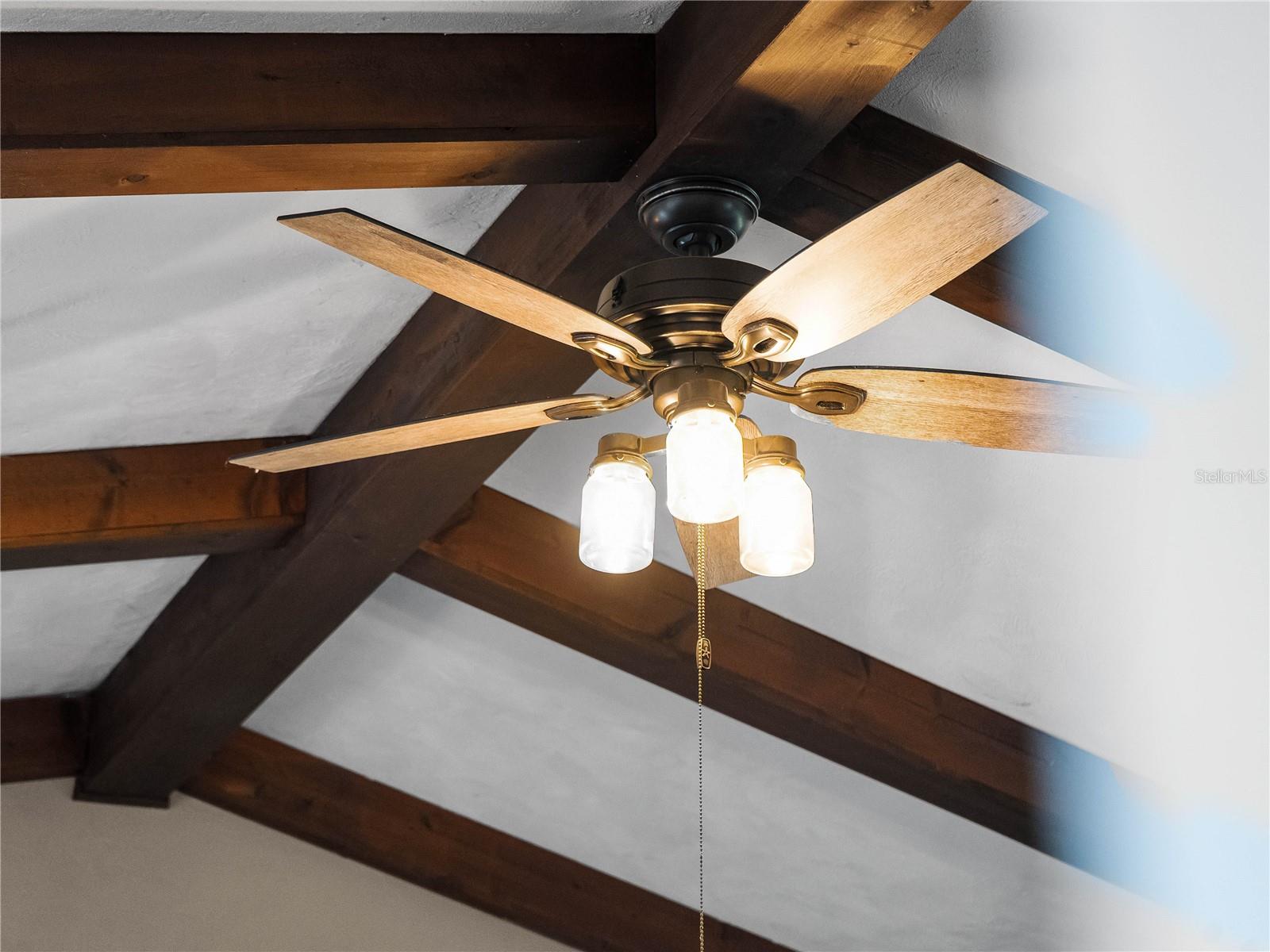 MEADOW RUN AT JACARANDA - Residential