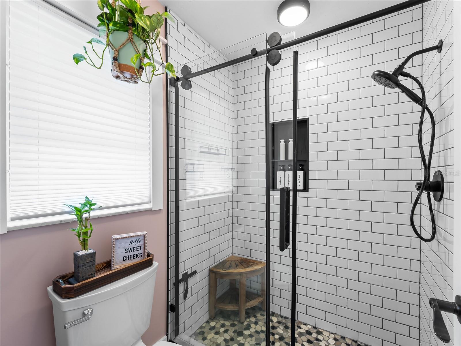 MEADOW RUN AT JACARANDA - Residential