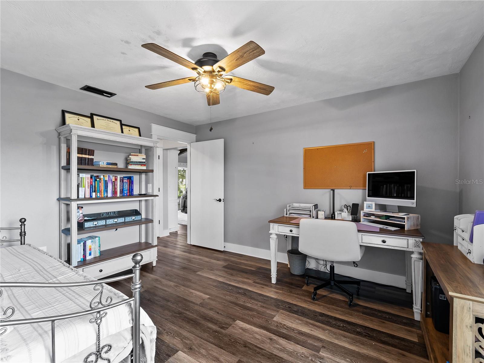 MEADOW RUN AT JACARANDA - Residential