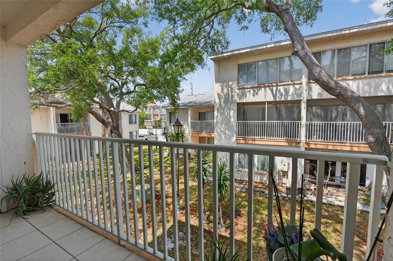 PINE RUSH VILLAS CONDO - Residential