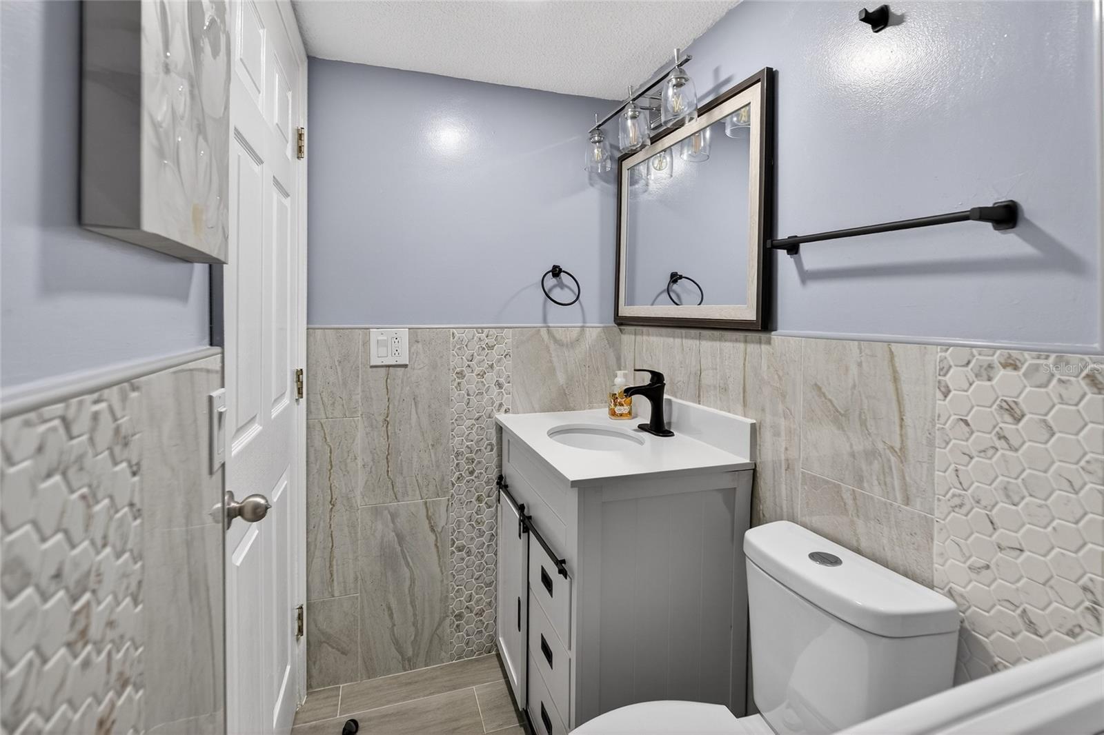 PINE RUSH VILLAS CONDO - Residential