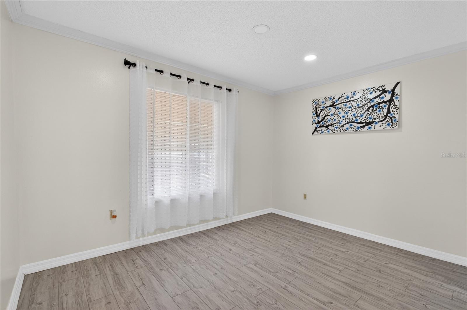 PINE RUSH VILLAS CONDO - Residential