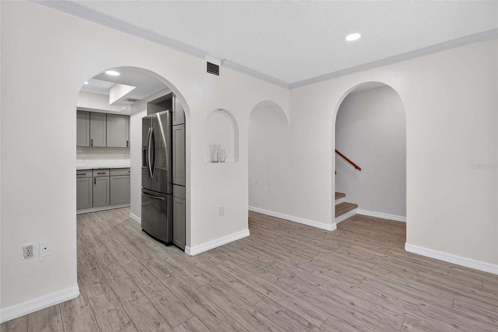 PINE RUSH VILLAS CONDO - Residential