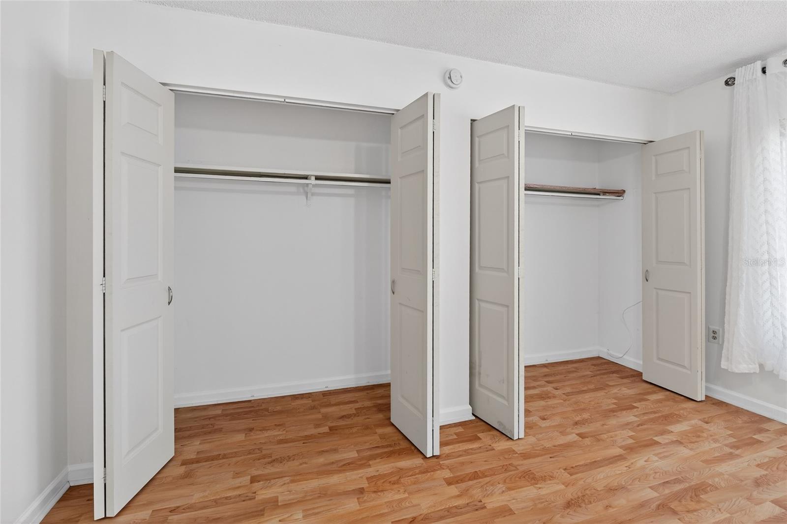 PINE RUSH VILLAS CONDO - Residential