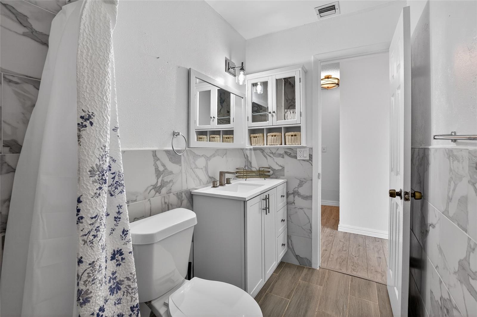 PINE RUSH VILLAS CONDO - Residential