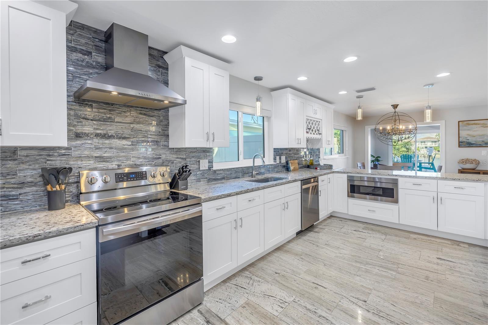 CRYSTAL ISLAND 1ST ADD - Residential