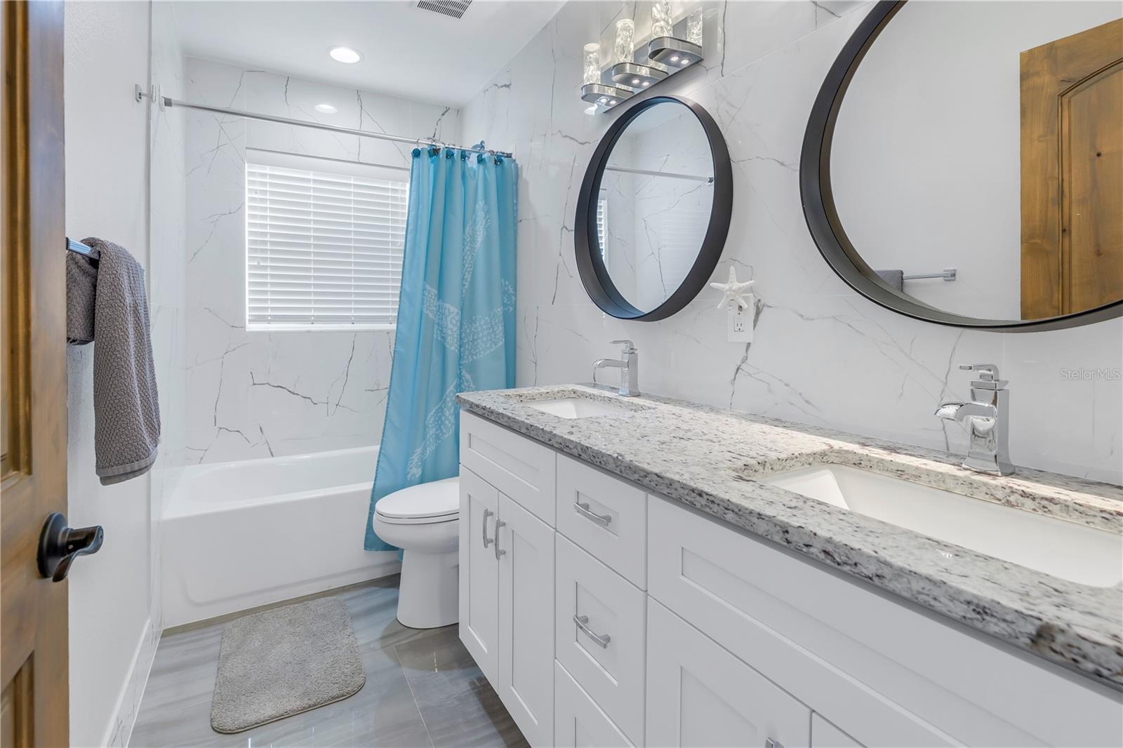 CRYSTAL ISLAND 1ST ADD - Residential