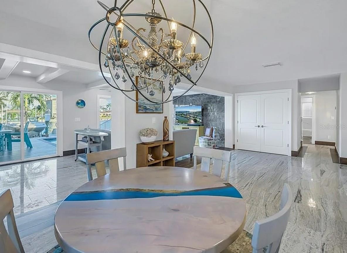 CRYSTAL ISLAND 1ST ADD - Residential