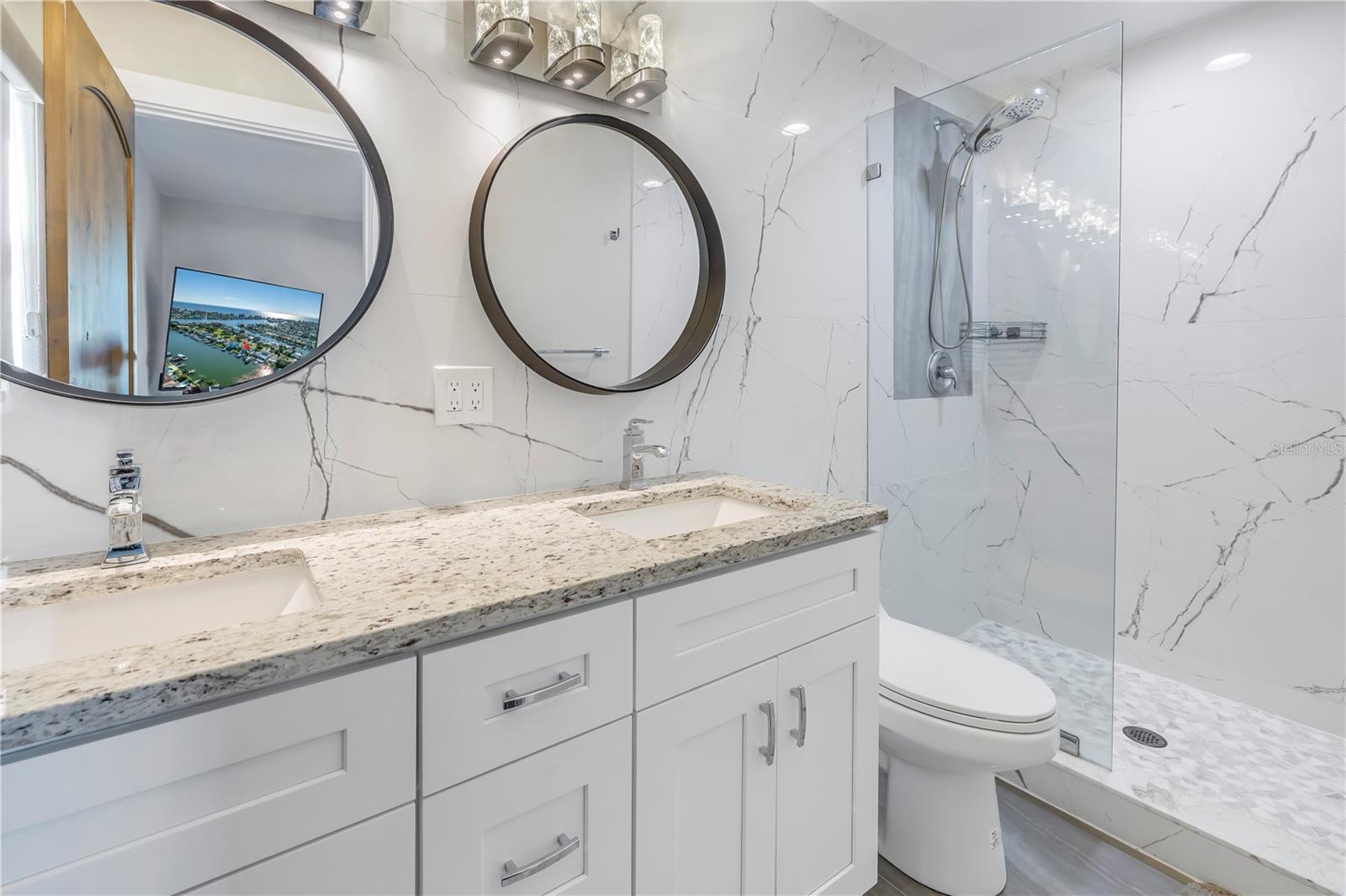 CRYSTAL ISLAND 1ST ADD - Residential