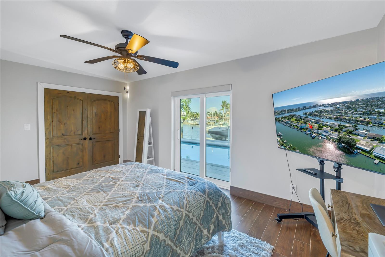 CRYSTAL ISLAND 1ST ADD - Residential