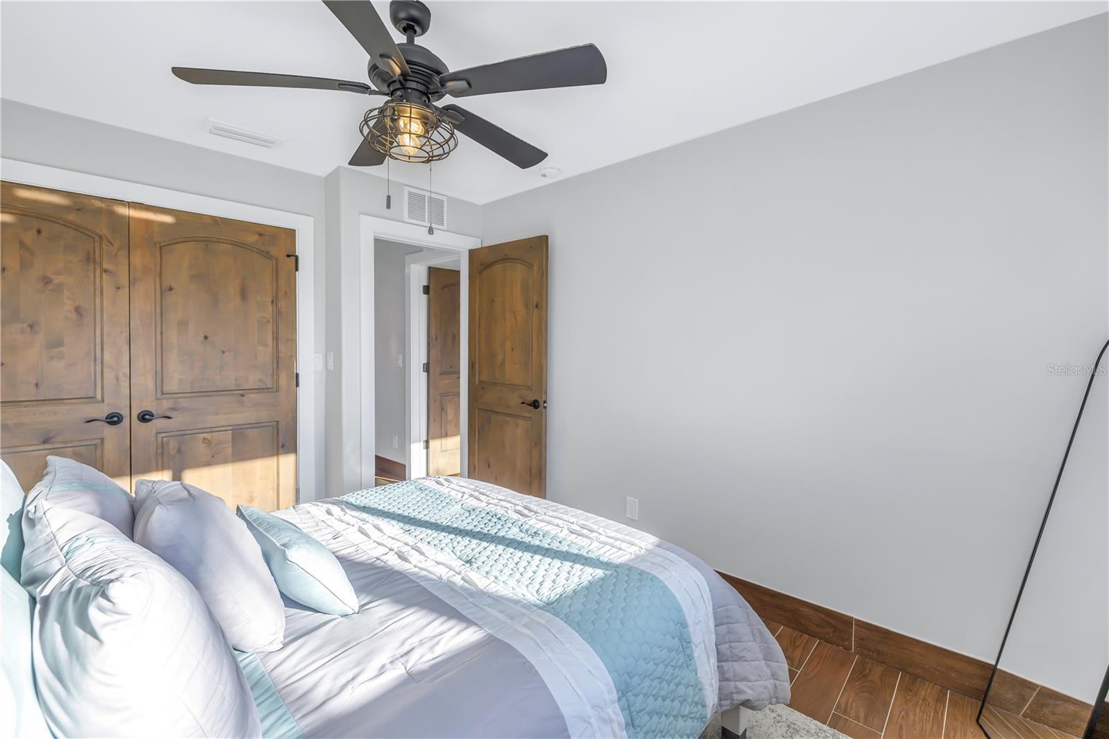 CRYSTAL ISLAND 1ST ADD - Residential