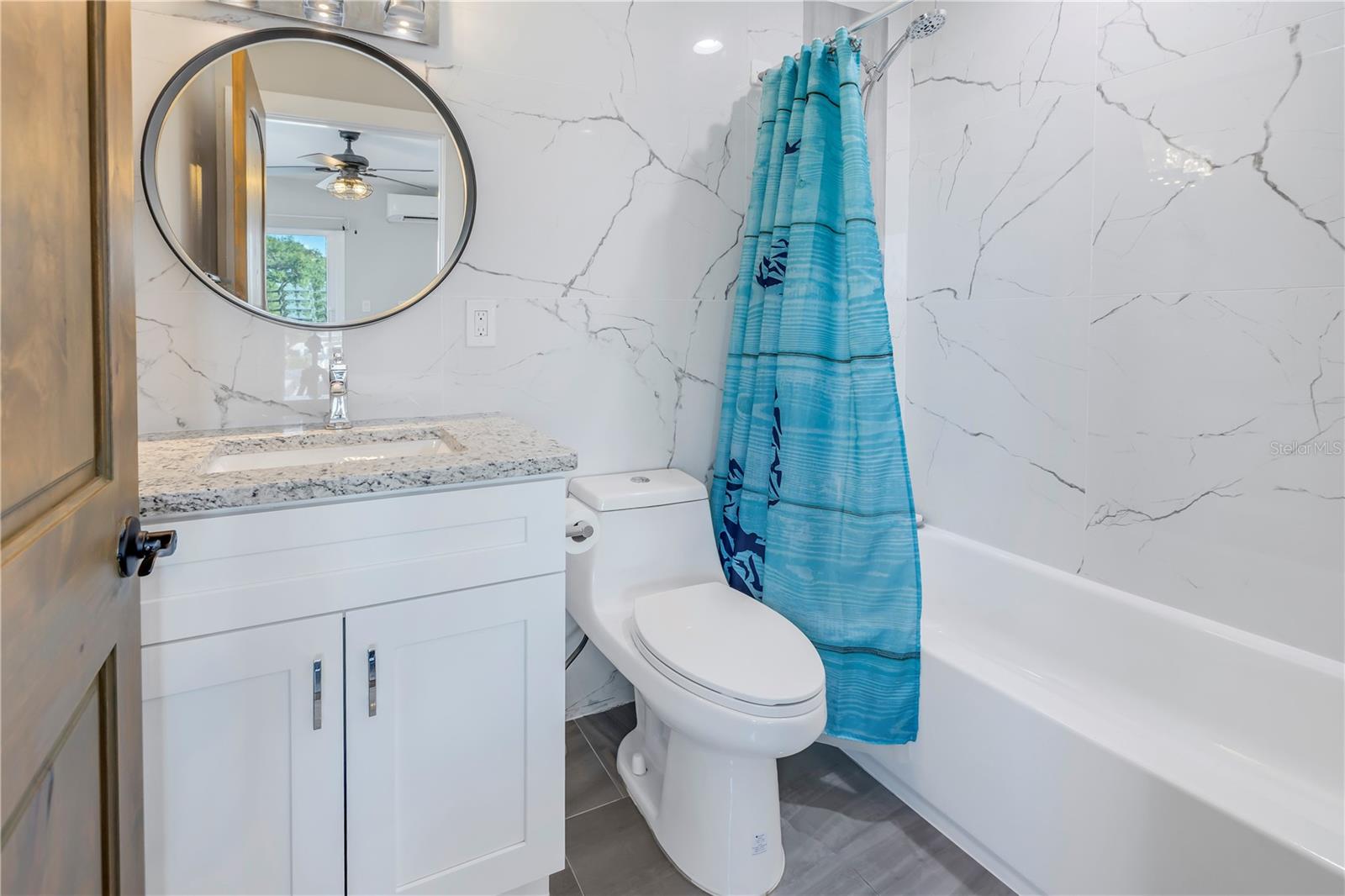 CRYSTAL ISLAND 1ST ADD - Residential