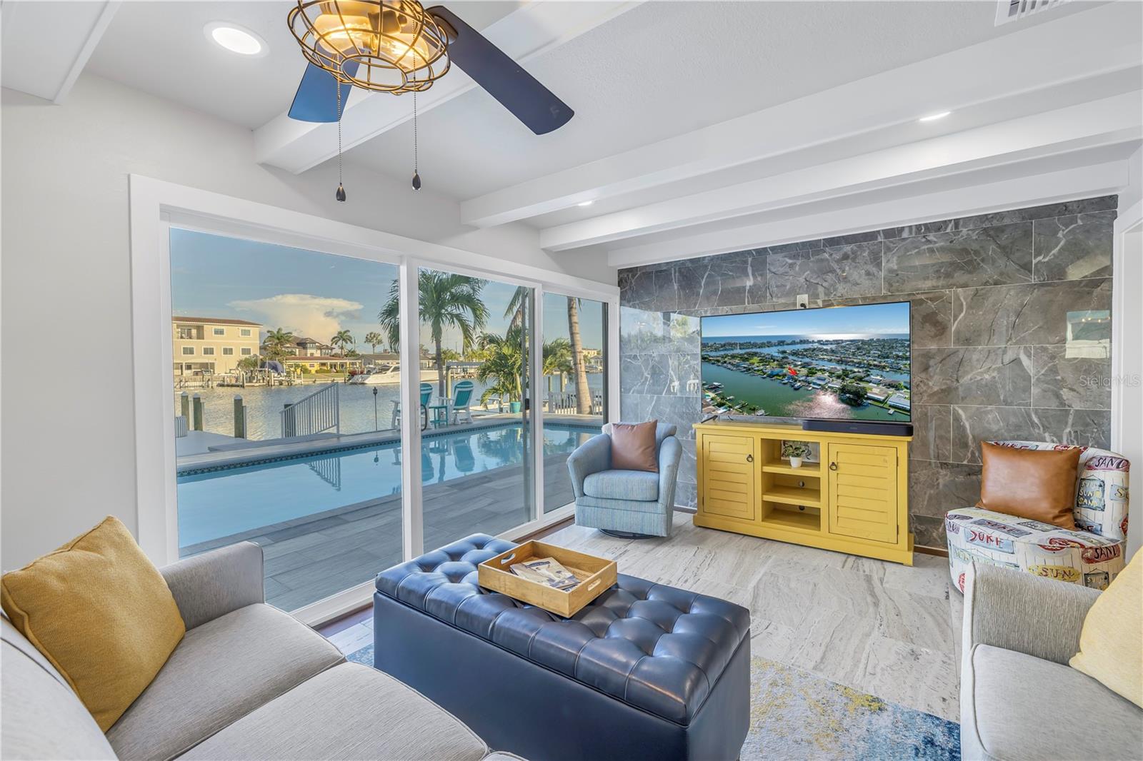 CRYSTAL ISLAND 1ST ADD - Residential