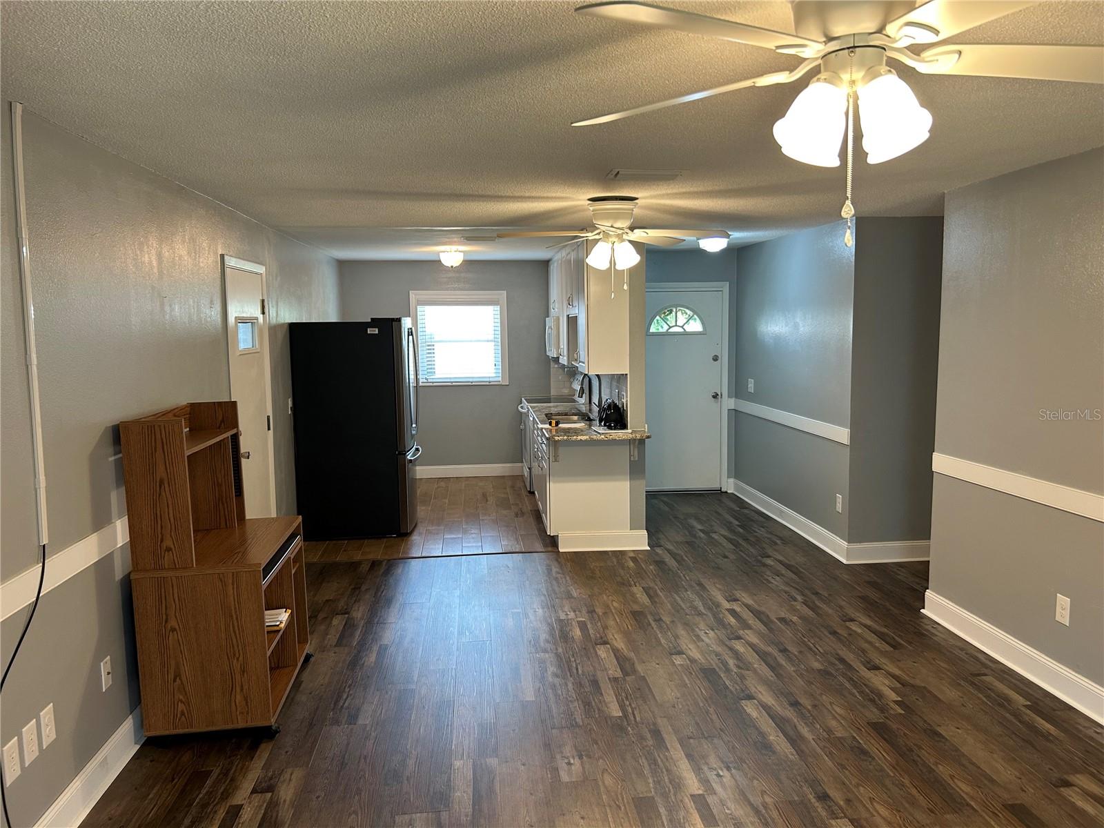 233 ELMWOOD AVENUE 290