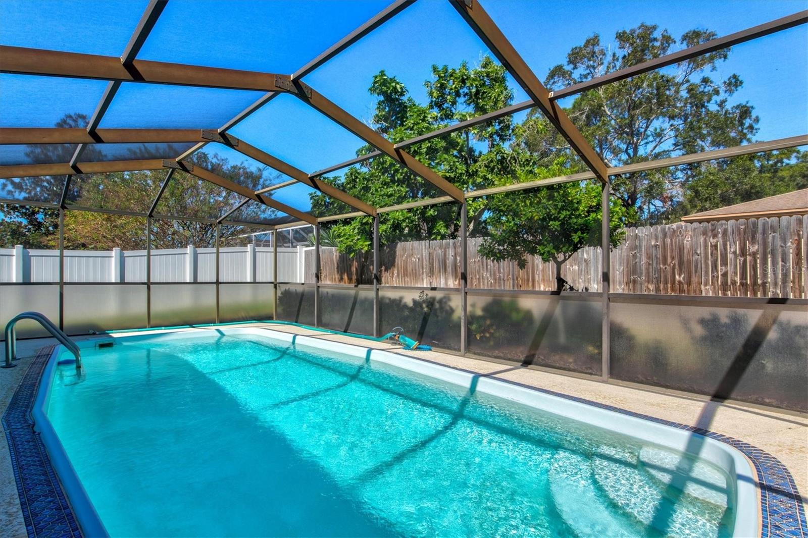 COUNTRY VILLAGE UNIT 2 - Residential