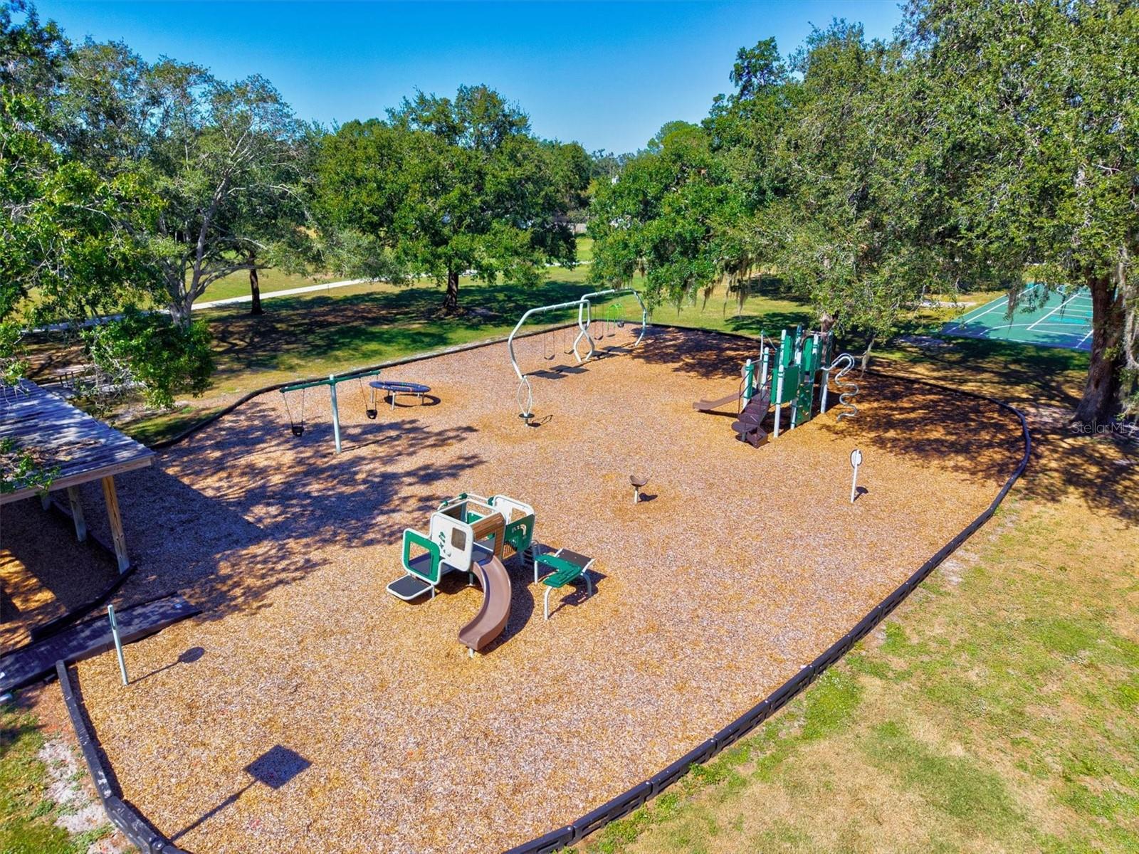 COUNTRY VILLAGE UNIT 2 - Residential