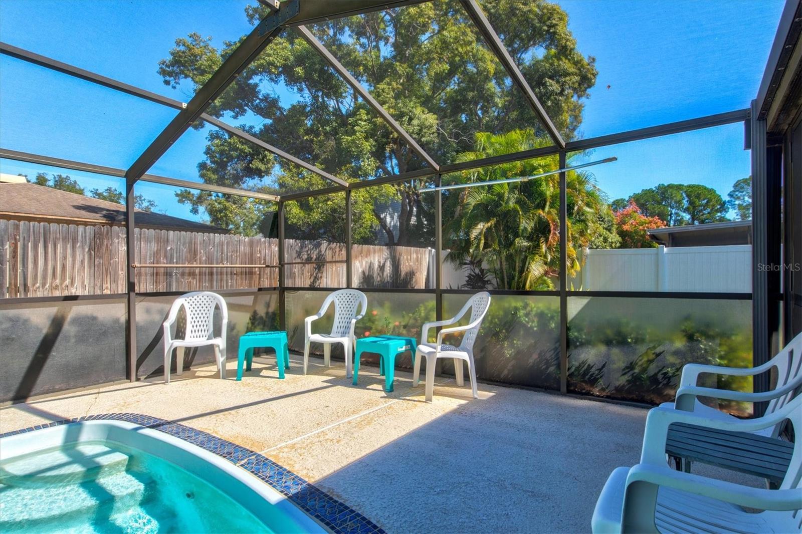 COUNTRY VILLAGE UNIT 2 - Residential