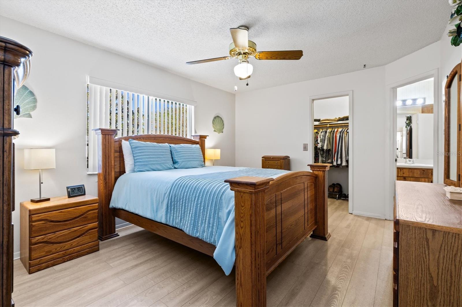 COUNTRY VILLAGE UNIT 2 - Residential