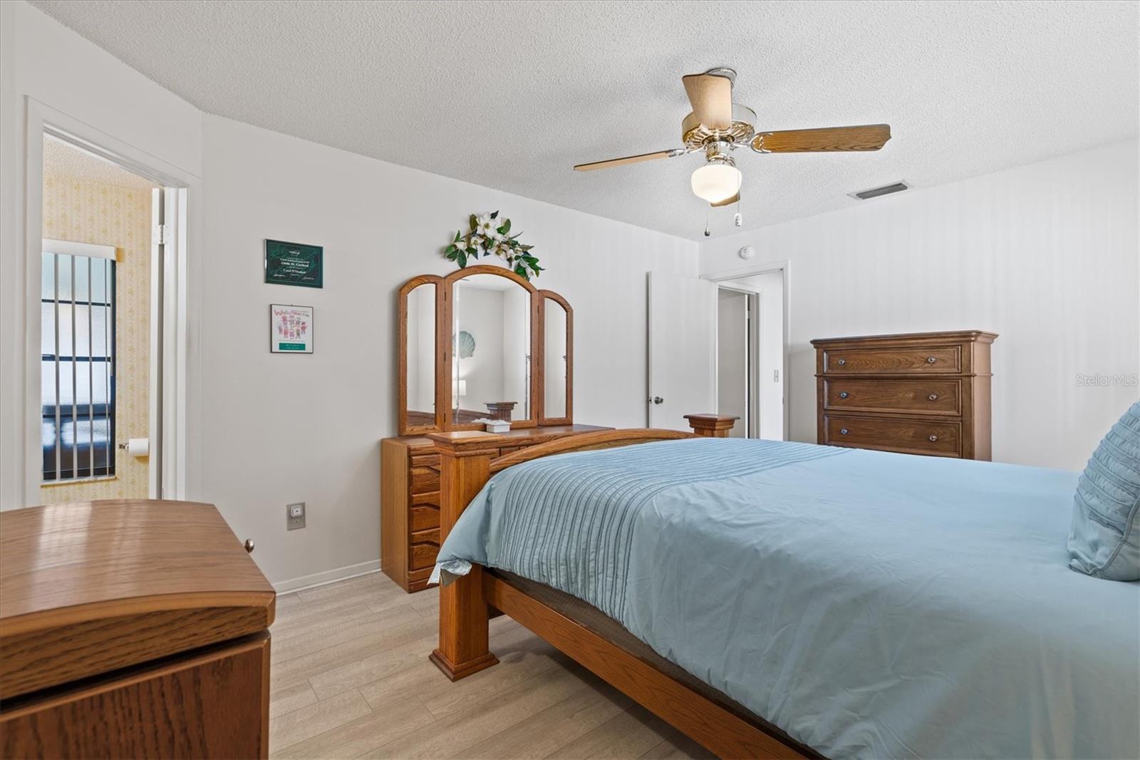 COUNTRY VILLAGE UNIT 2 - Residential