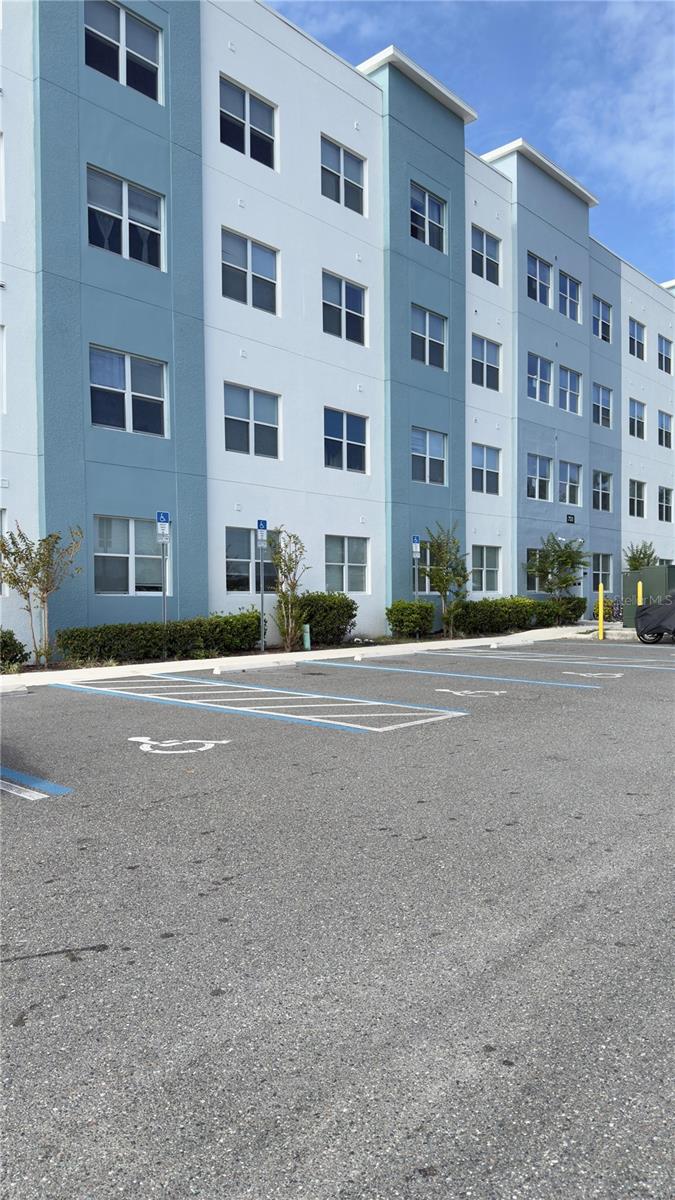 SANDLAKE PALAZZO - Residential Lease