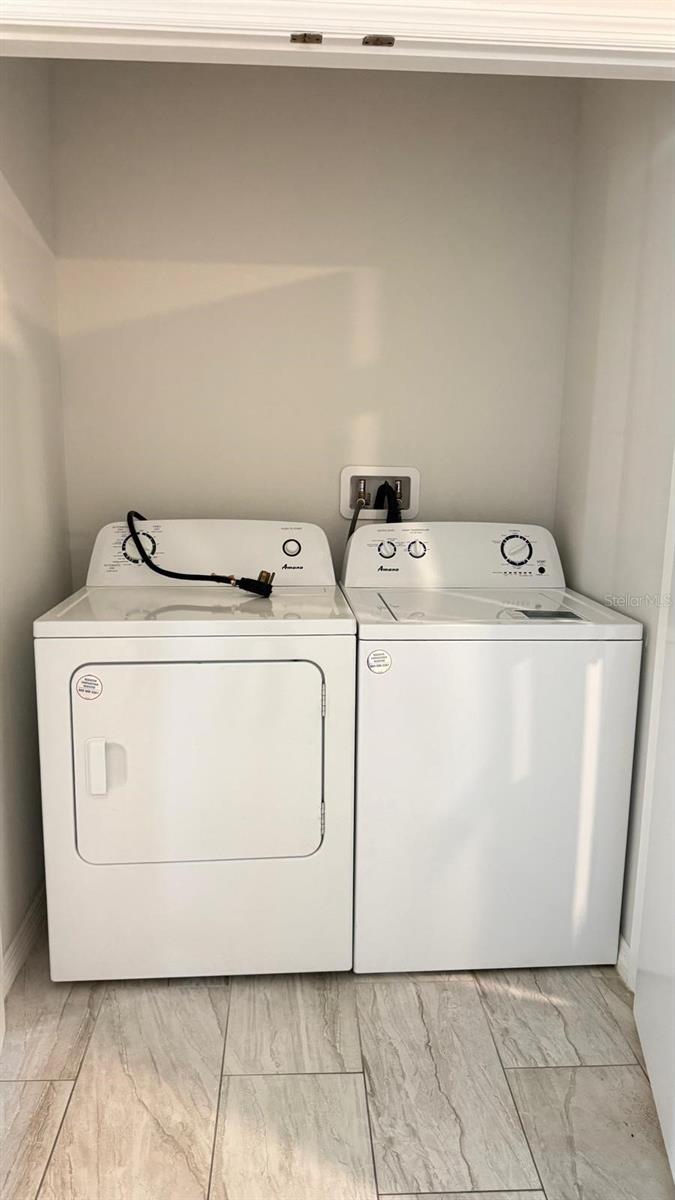 SANDLAKE PALAZZO - Residential Lease