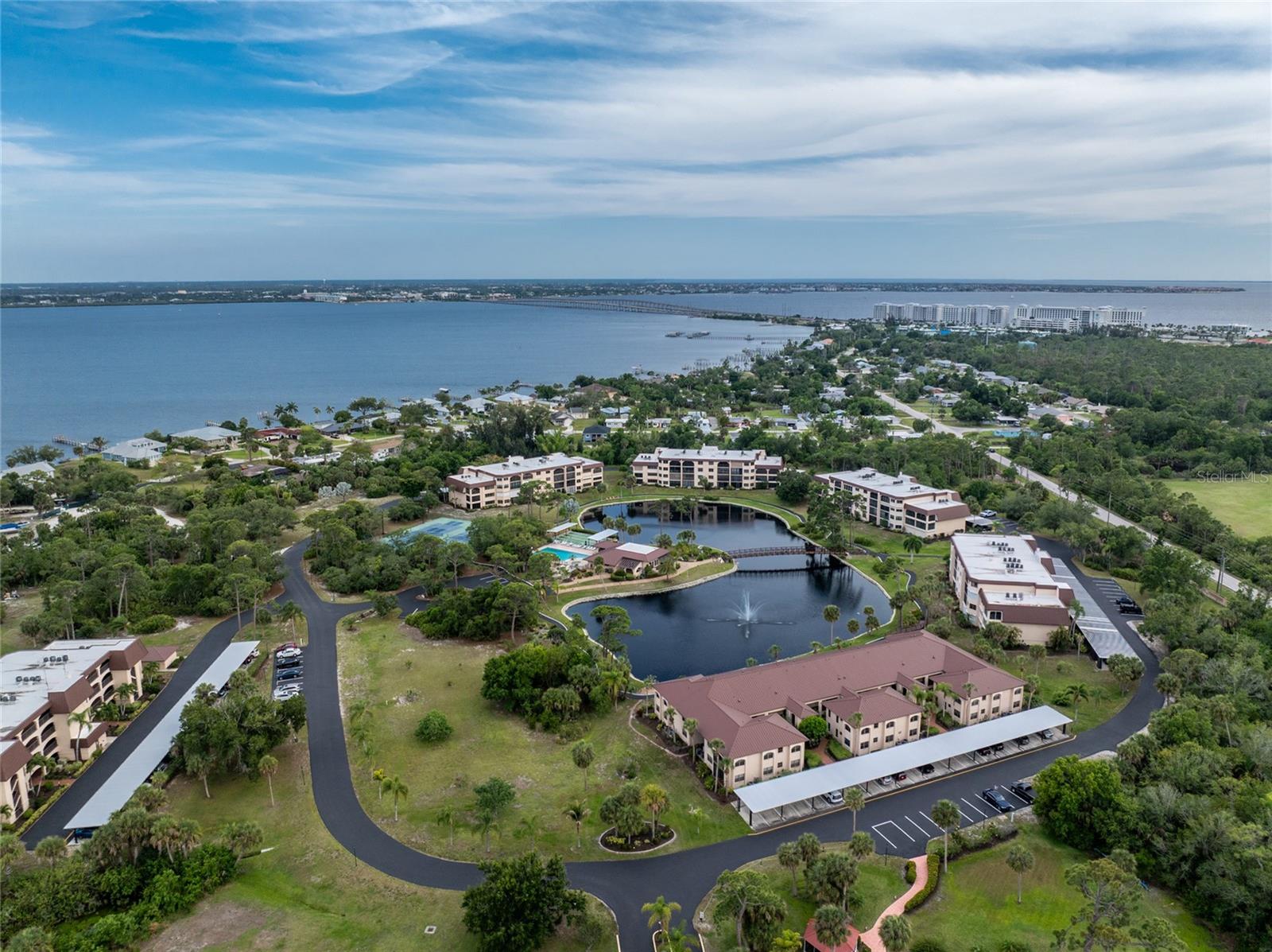 ROLLS LANDING BLDG 10 - Residential