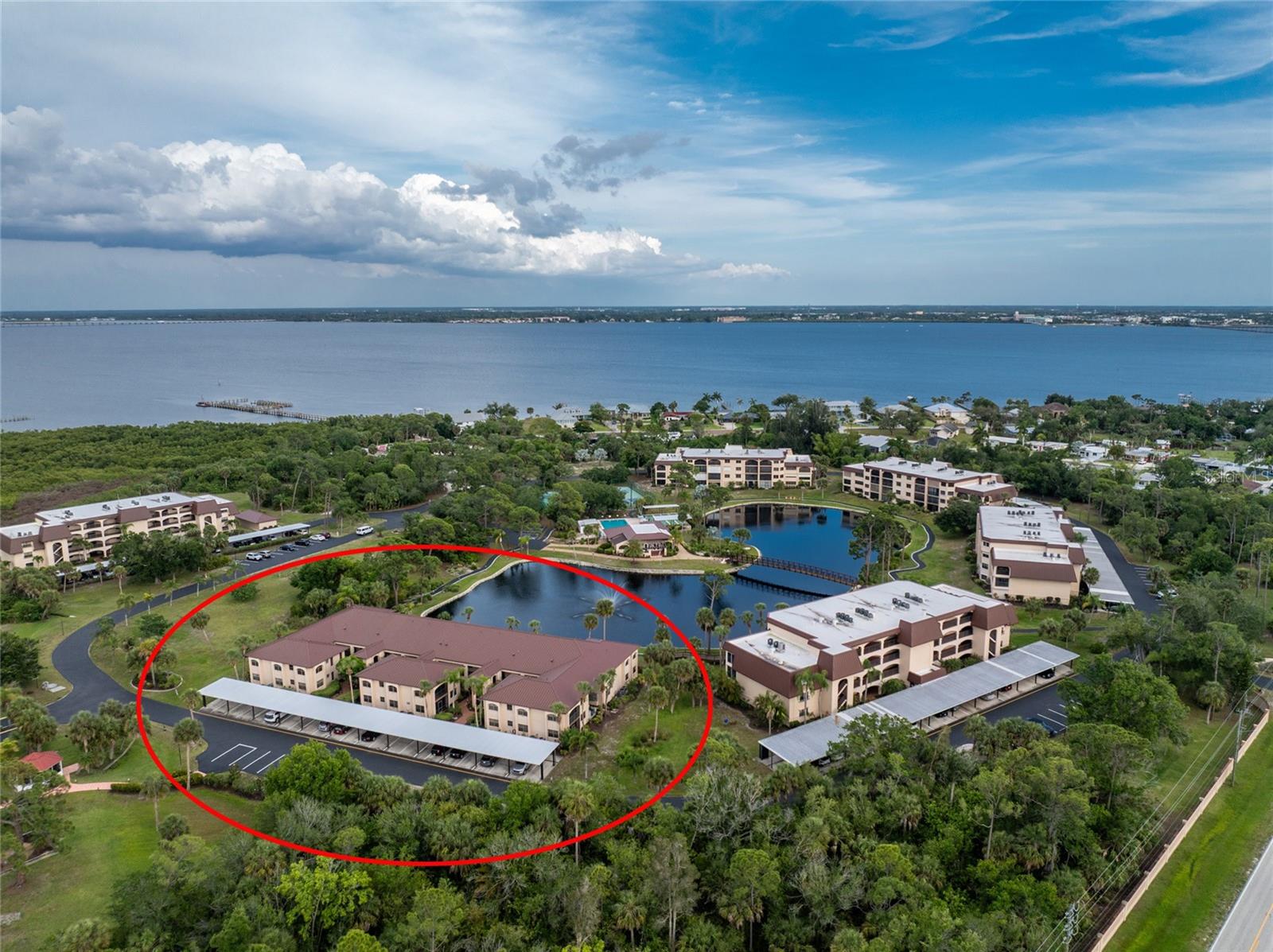 ROLLS LANDING BLDG 10 - Residential