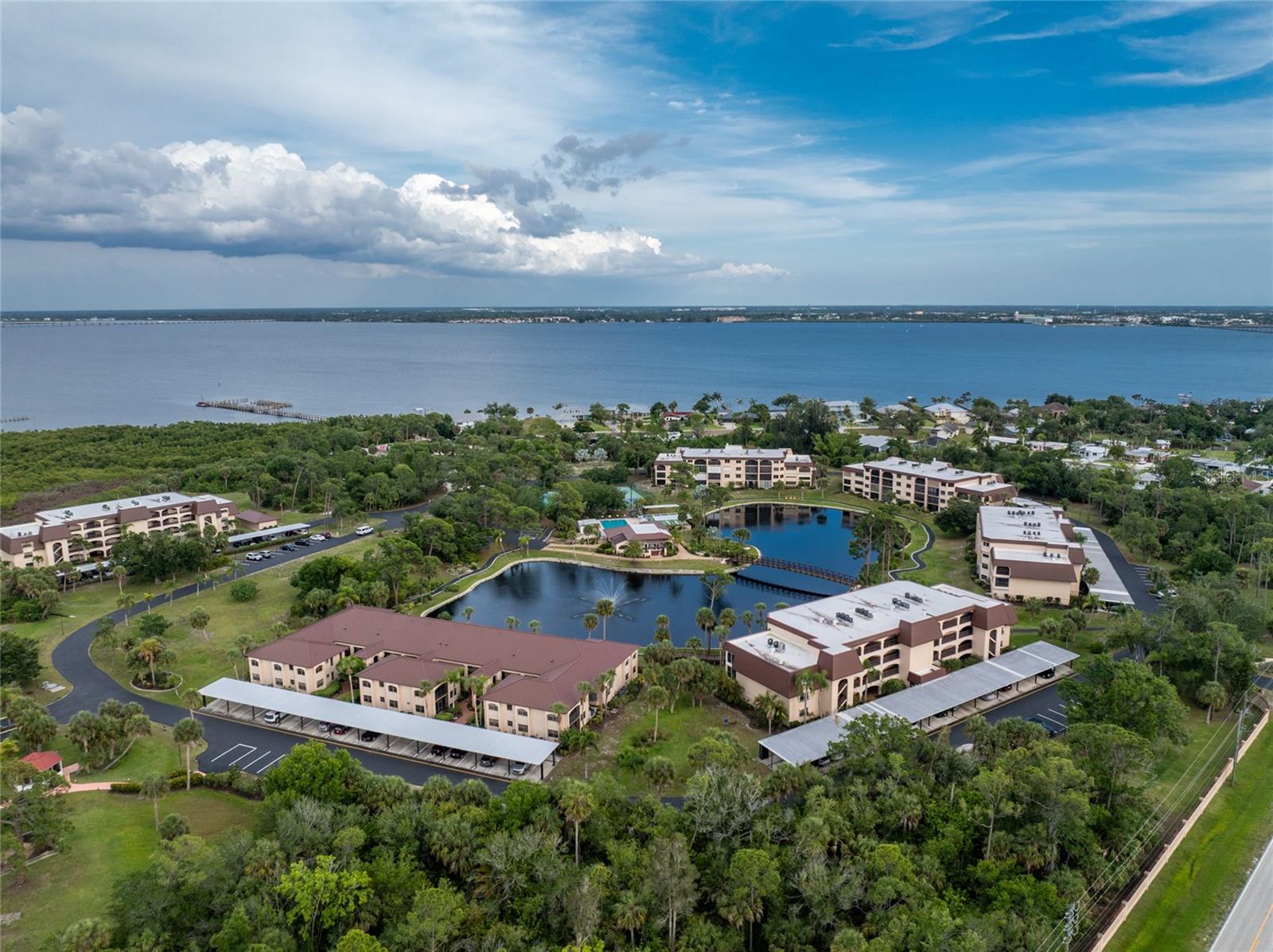 ROLLS LANDING BLDG 10 - Residential