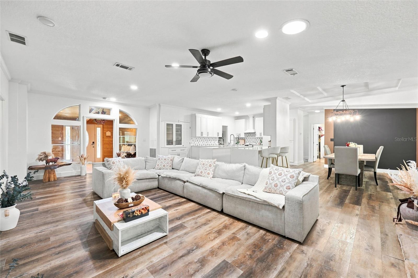 16111 SUNFLOWER TRAIL