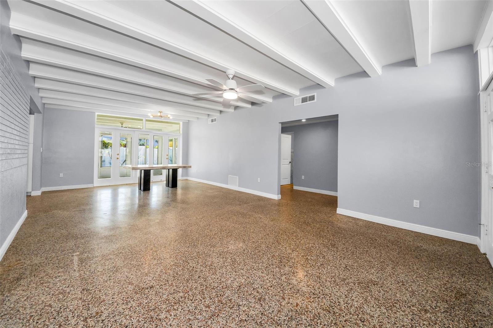 ST PETERSBURG BEACH NORTH UNIT 7 - Residential