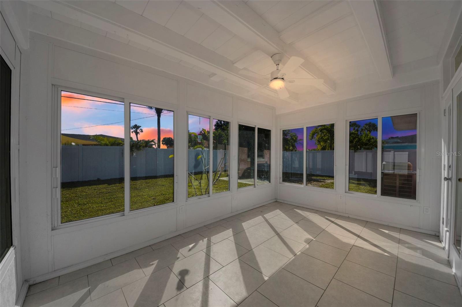 ST PETERSBURG BEACH NORTH UNIT 7 - Residential