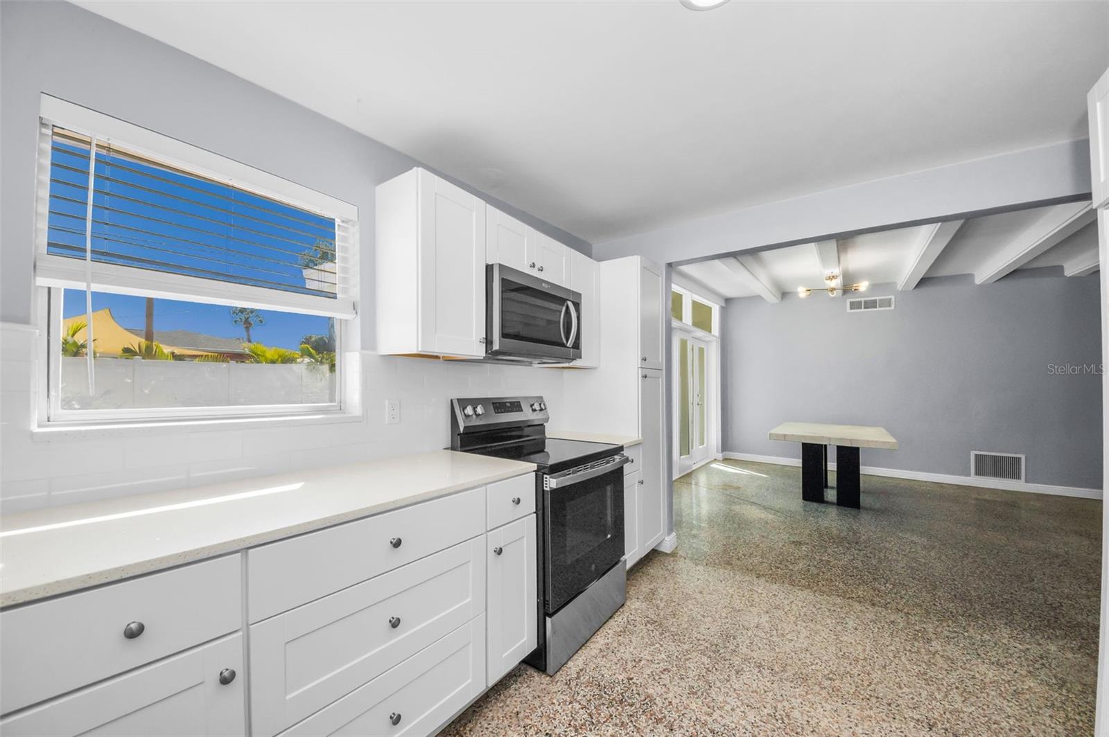 ST PETERSBURG BEACH NORTH UNIT 7 - Residential