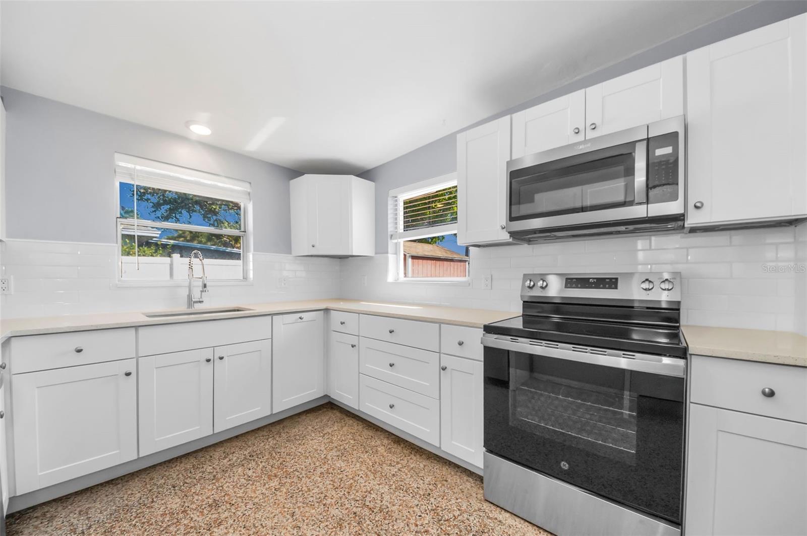 ST PETERSBURG BEACH NORTH UNIT 7 - Residential