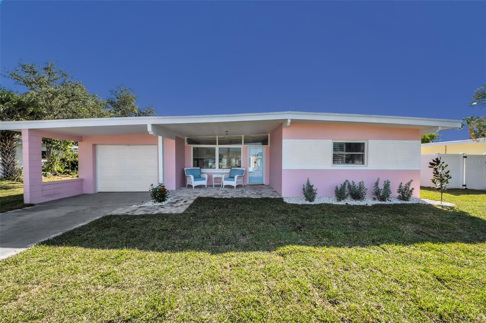 ST PETERSBURG BEACH NORTH UNIT 7 - Residential