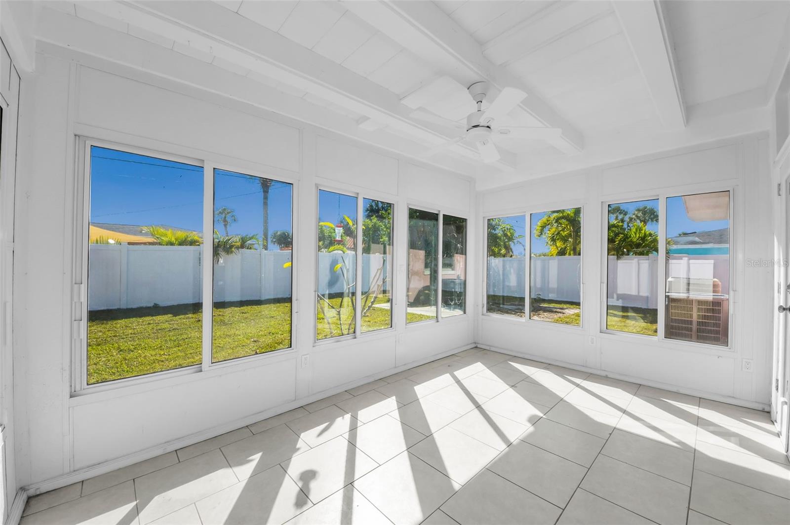 ST PETERSBURG BEACH NORTH UNIT 7 - Residential