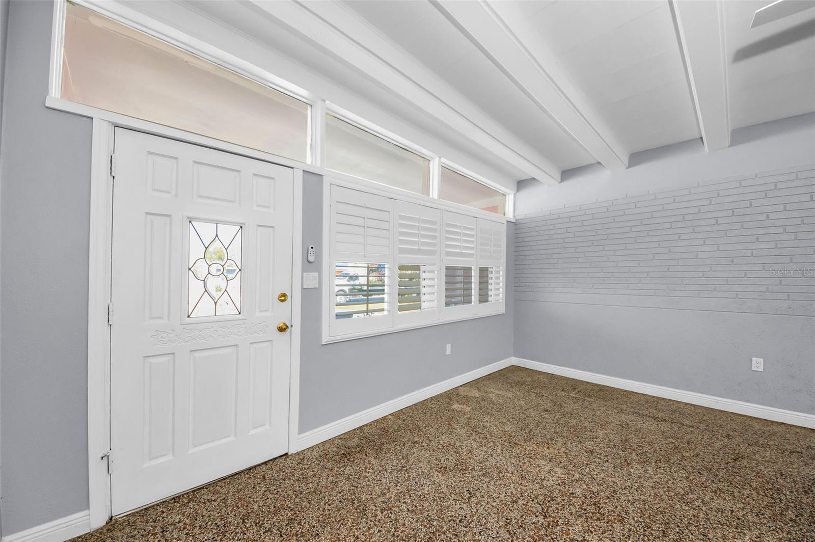 ST PETERSBURG BEACH NORTH UNIT 7 - Residential