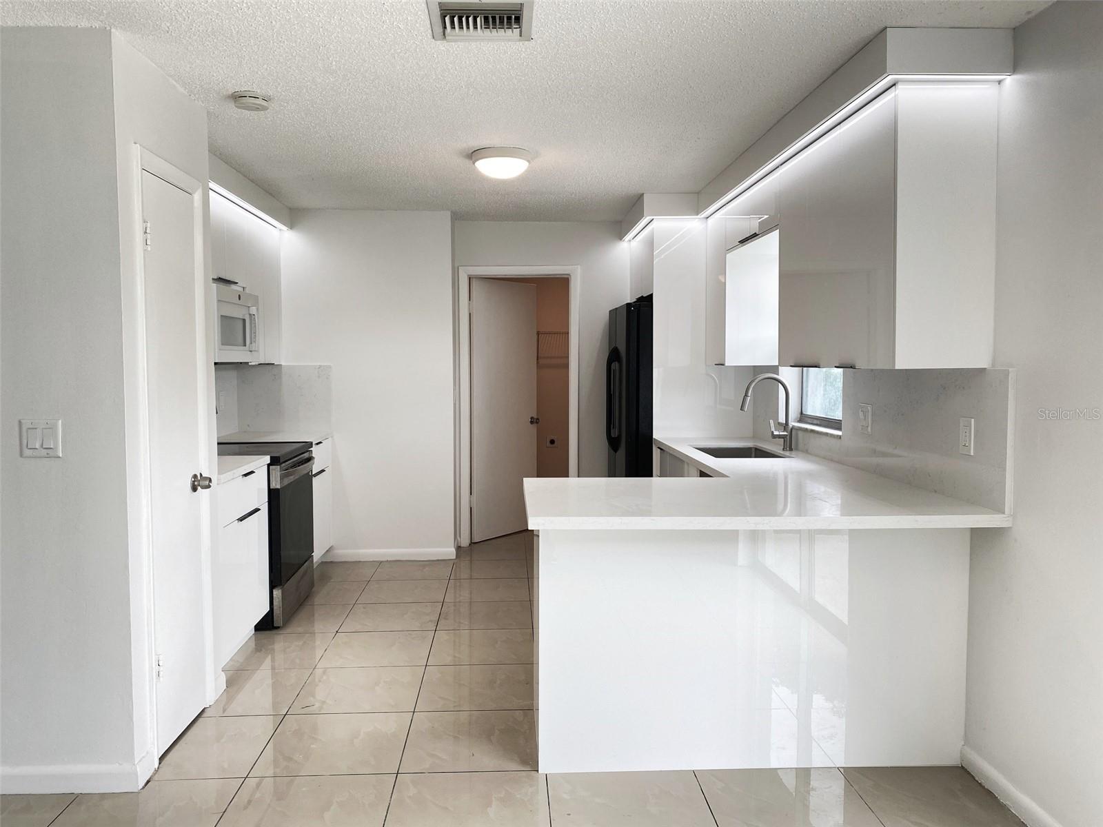 225 WRENA DRIVE